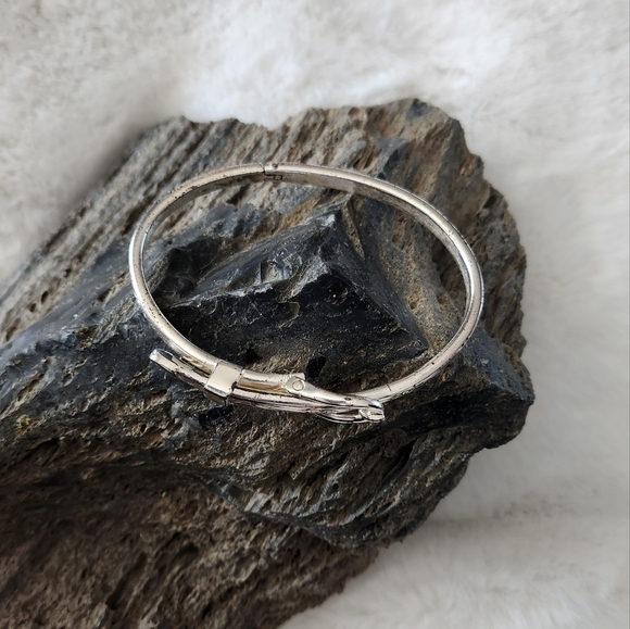 Vintage Buckle Bracelet - Picture 11 of 14